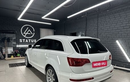 Audi Q7, 2011 год, 2 400 000 рублей, 3 фотография