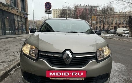 Renault Logan II, 2015 год, 980 000 рублей, 6 фотография