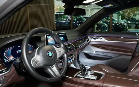 BMW 7 серия, 2021 год, 9 727 000 рублей, 19 фотография