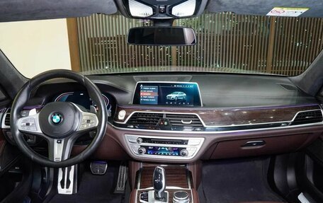 BMW 7 серия, 2021 год, 9 727 000 рублей, 17 фотография