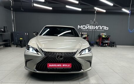 Lexus ES VII, 2020 год, 4 550 000 рублей, 1 фотография