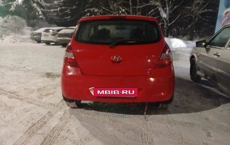 Hyundai i20 IB рестайлинг, 2010 год, 700 000 рублей, 3 фотография