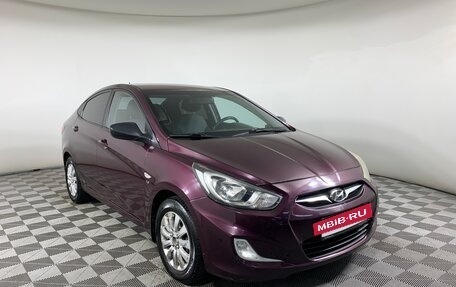 Hyundai Solaris II рестайлинг, 2013 год, 645 000 рублей, 3 фотография