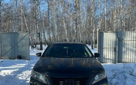 Toyota Camry, 2013 год, 2 100 000 рублей, 2 фотография