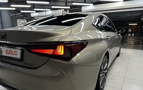 Lexus ES VII, 2020 год, 4 550 000 рублей, 8 фотография