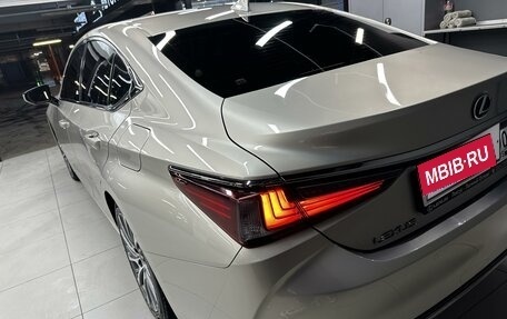 Lexus ES VII, 2020 год, 4 550 000 рублей, 7 фотография