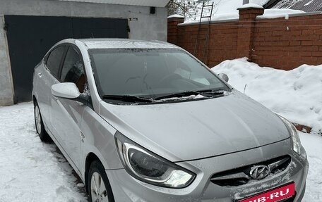 Hyundai Solaris II рестайлинг, 2011 год, 850 000 рублей, 2 фотография