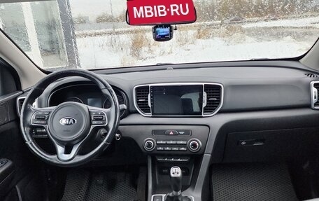 KIA Sportage IV рестайлинг, 2016 год, 1 750 000 рублей, 1 фотография