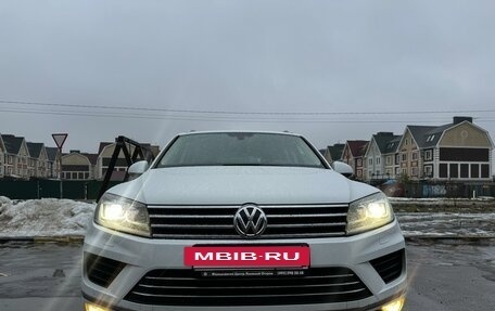 Volkswagen Touareg III, 2014 год, 3 450 000 рублей, 2 фотография