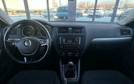 Volkswagen Jetta VI, 2015 год, 1 279 000 рублей, 11 фотография