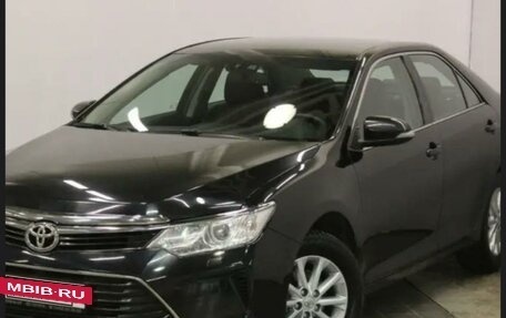 Toyota Camry, 2016 год, 2 200 000 рублей, 6 фотография