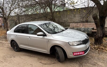 Skoda Rapid I, 2014 год, 850 000 рублей, 2 фотография