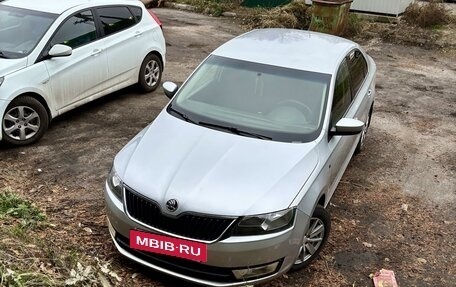 Skoda Rapid I, 2014 год, 850 000 рублей, 3 фотография