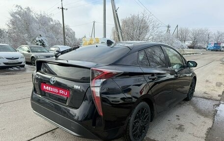 Toyota Prius IV XW50, 2018 год, 2 200 000 рублей, 6 фотография