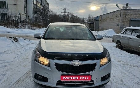 Chevrolet Cruze II, 2012 год, 900 000 рублей, 1 фотография