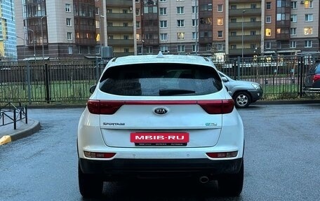 KIA Sportage IV рестайлинг, 2017 год, 2 200 000 рублей, 6 фотография