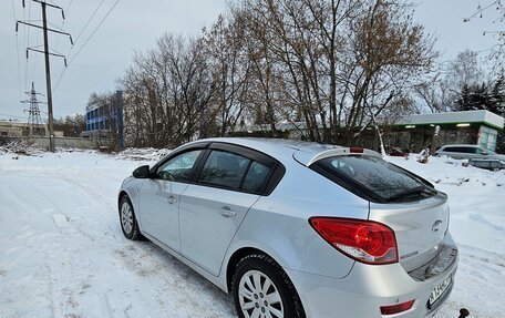 Chevrolet Cruze II, 2012 год, 900 000 рублей, 4 фотография