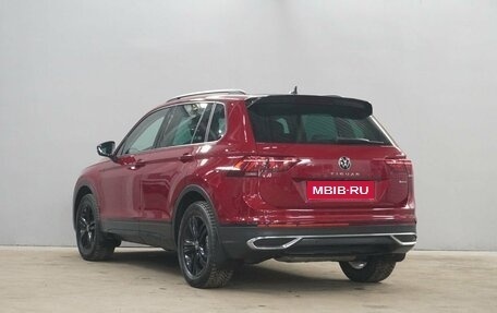 Volkswagen Tiguan II, 2021 год, 3 490 000 рублей, 6 фотография