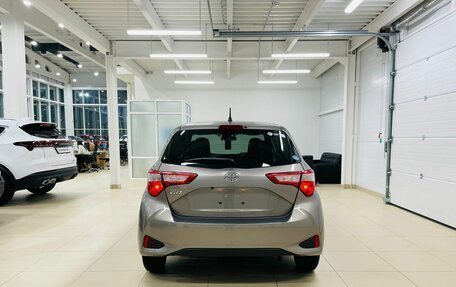 Toyota Vitz, 2019 год, 1 399 999 рублей, 5 фотография