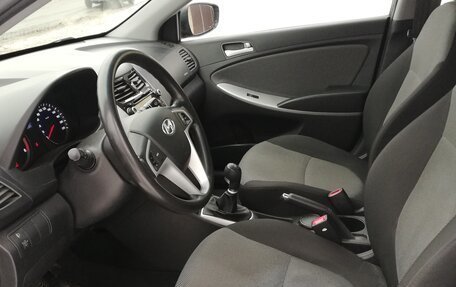 Hyundai Solaris II рестайлинг, 2011 год, 750 000 рублей, 9 фотография