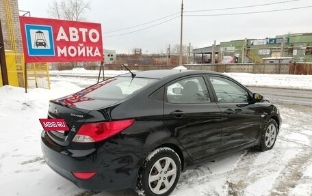 Hyundai Solaris II рестайлинг, 2011 год, 750 000 рублей, 3 фотография