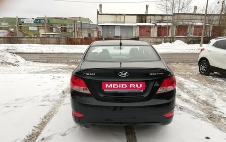 Hyundai Solaris II рестайлинг, 2011 год, 750 000 рублей, 5 фотография