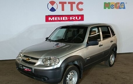 Chevrolet Niva I рестайлинг, 2017 год, 910 000 рублей, 1 фотография