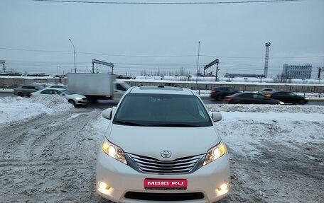 Toyota Sienna III, 2010 год, 2 450 000 рублей, 1 фотография