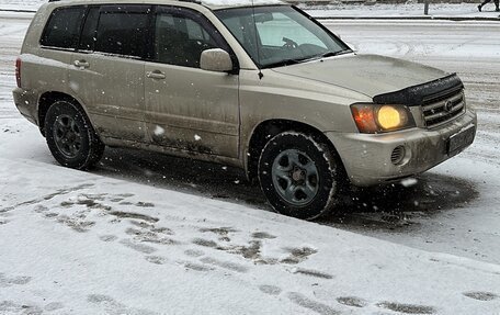 Toyota Highlander III, 2003 год, 1 000 000 рублей, 3 фотография