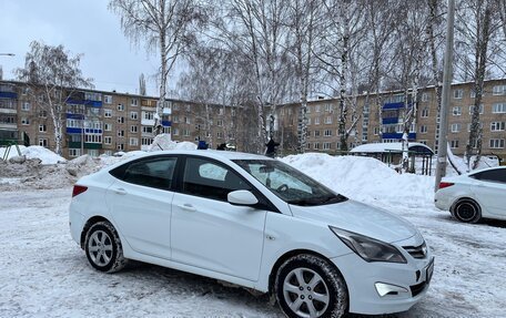 Hyundai Solaris II рестайлинг, 2015 год, 830 000 рублей, 7 фотография