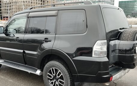 Mitsubishi Pajero IV, 2012 год, 1 699 000 рублей, 2 фотография