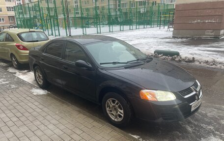 Dodge Stratus II, 2004 год, 450 000 рублей, 8 фотография