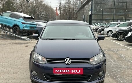 Volkswagen Polo VI (EU Market), 2012 год, 949 900 рублей, 2 фотография