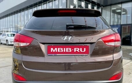 Hyundai ix35 I рестайлинг, 2015 год, 1 590 000 рублей, 4 фотография