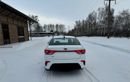 KIA Rio IV, 2019 год, 1 360 000 рублей, 5 фотография