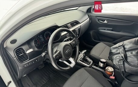 KIA Rio IV, 2019 год, 1 360 000 рублей, 9 фотография