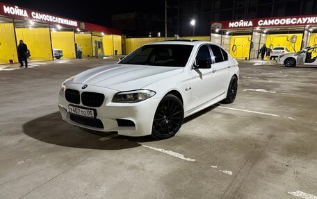 BMW 5 серия, 2011 год, 2 200 000 рублей, 17 фотография