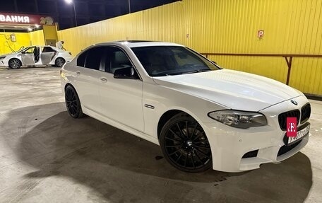 BMW 5 серия, 2011 год, 2 200 000 рублей, 16 фотография