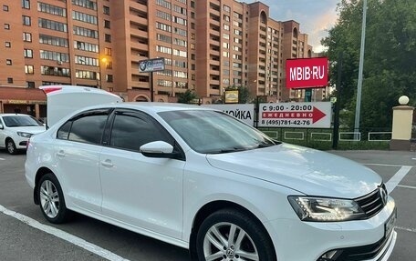 Volkswagen Jetta VI, 2016 год, 1 450 000 рублей, 14 фотография