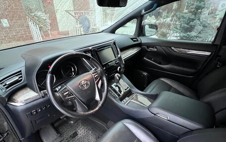 Toyota Alphard III, 2018 год, 5 500 000 рублей, 16 фотография