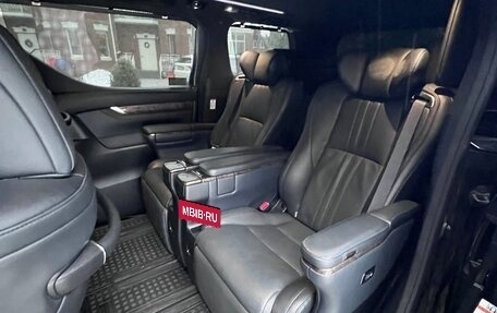 Toyota Alphard III, 2018 год, 5 500 000 рублей, 23 фотография