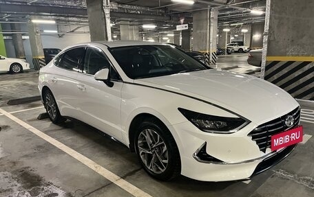 Hyundai Sonata VIII, 2021 год, 2 600 000 рублей, 3 фотография