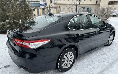 Toyota Camry, 2019 год, 2 680 000 рублей, 6 фотография