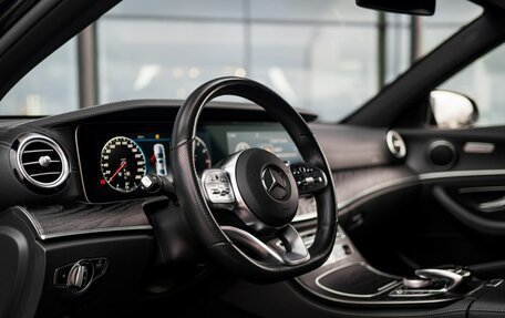 Mercedes-Benz E-Класс, 2019 год, 4 149 000 рублей, 9 фотография