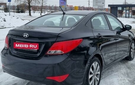 Hyundai Solaris II рестайлинг, 2016 год, 985 000 рублей, 7 фотография