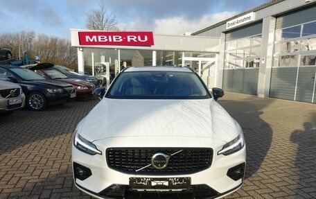 Volvo V90 II, 2024 год, 6 130 000 рублей, 2 фотография