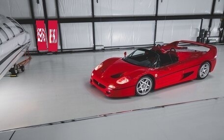 Ferrari F50, 1996 год, 805 000 000 рублей, 2 фотография