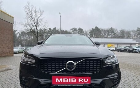 Volvo V90 II, 2023 год, 6 985 000 рублей, 2 фотография