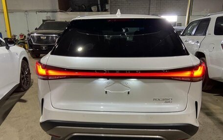 Lexus RX IV рестайлинг, 2023 год, 13 000 000 рублей, 9 фотография