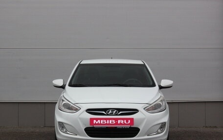 Hyundai Solaris II рестайлинг, 2013 год, 905 000 рублей, 3 фотография